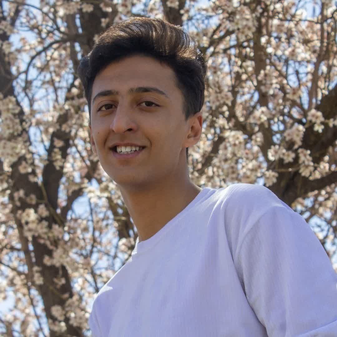 محمد مهدی جخانی مقدم دبیر عربی فرهنگیان